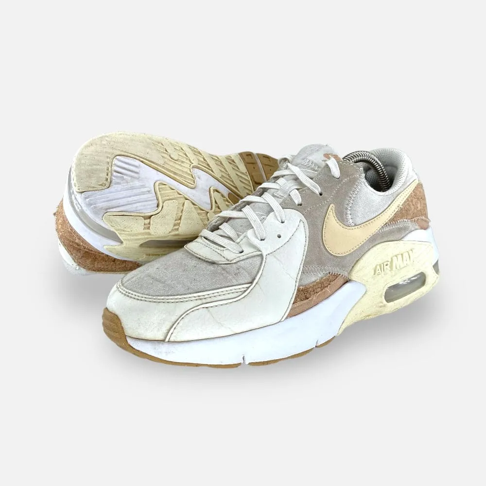 NIKE WMNS NIKE AIR MAX EXCEE 